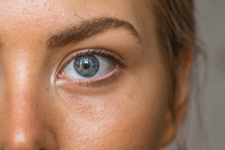 Combat Dry Eyes With Non-Surgical Treatment
