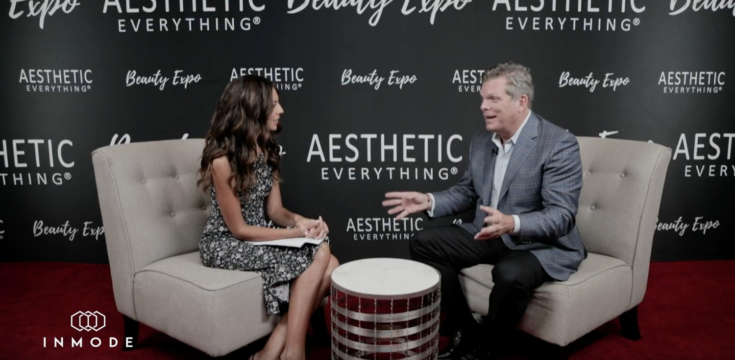 DR. BRIAN REAGEN SPEAKS AT THE AESTHETIC EVERYTHING BEAUTY EXPO